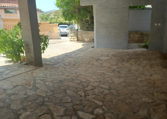 Διαμέρισμα Mara *